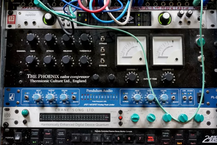Another photo of some of Hari's analogue gear.