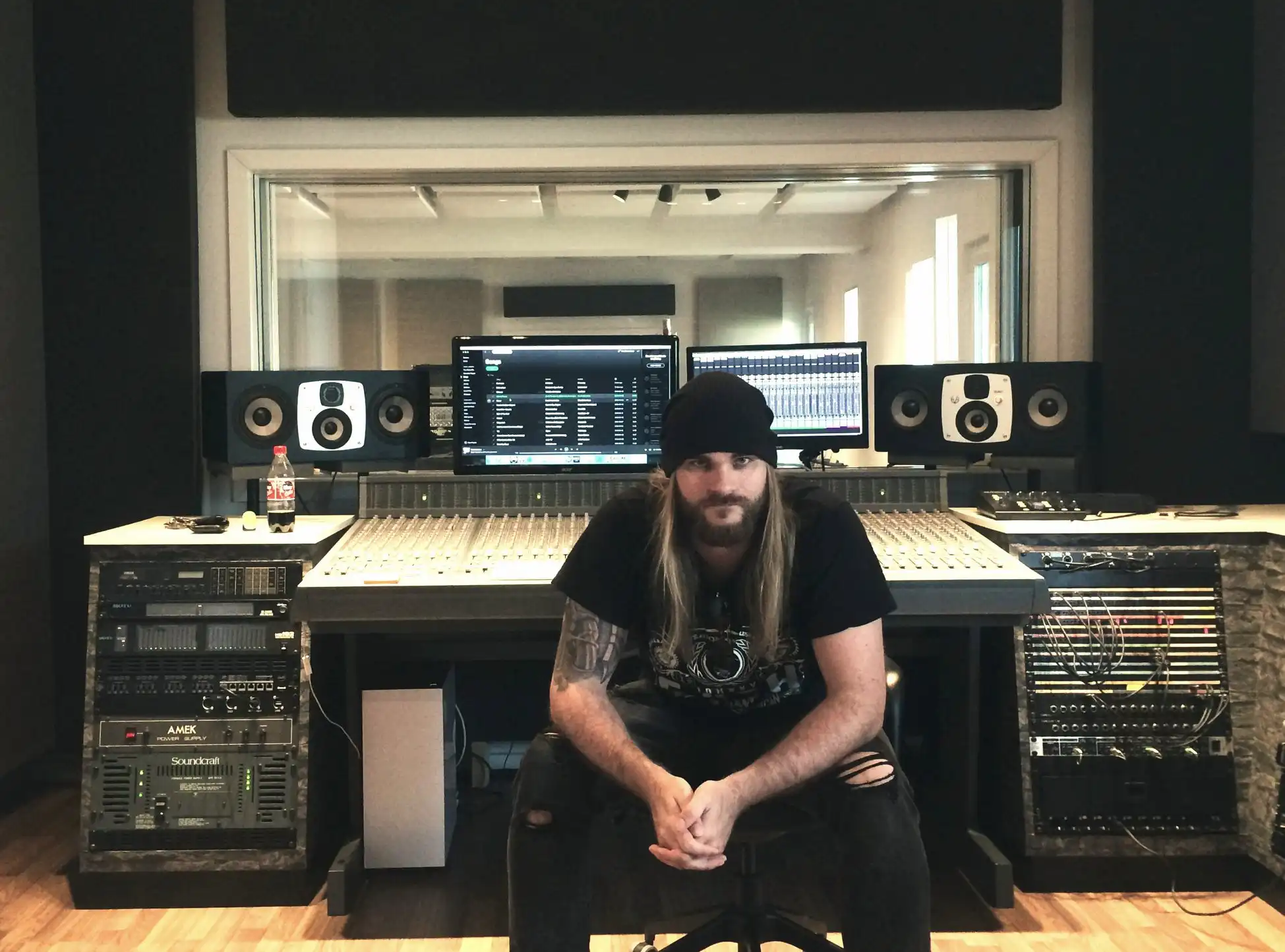 An image of metal singer/producer Nicklas Sonne from the Danish band Defecto.